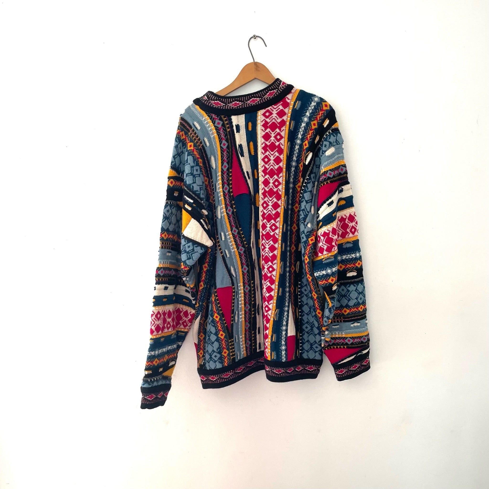 90's Multicolor 3D Knit Coogi Sweater – Unearth Vintage