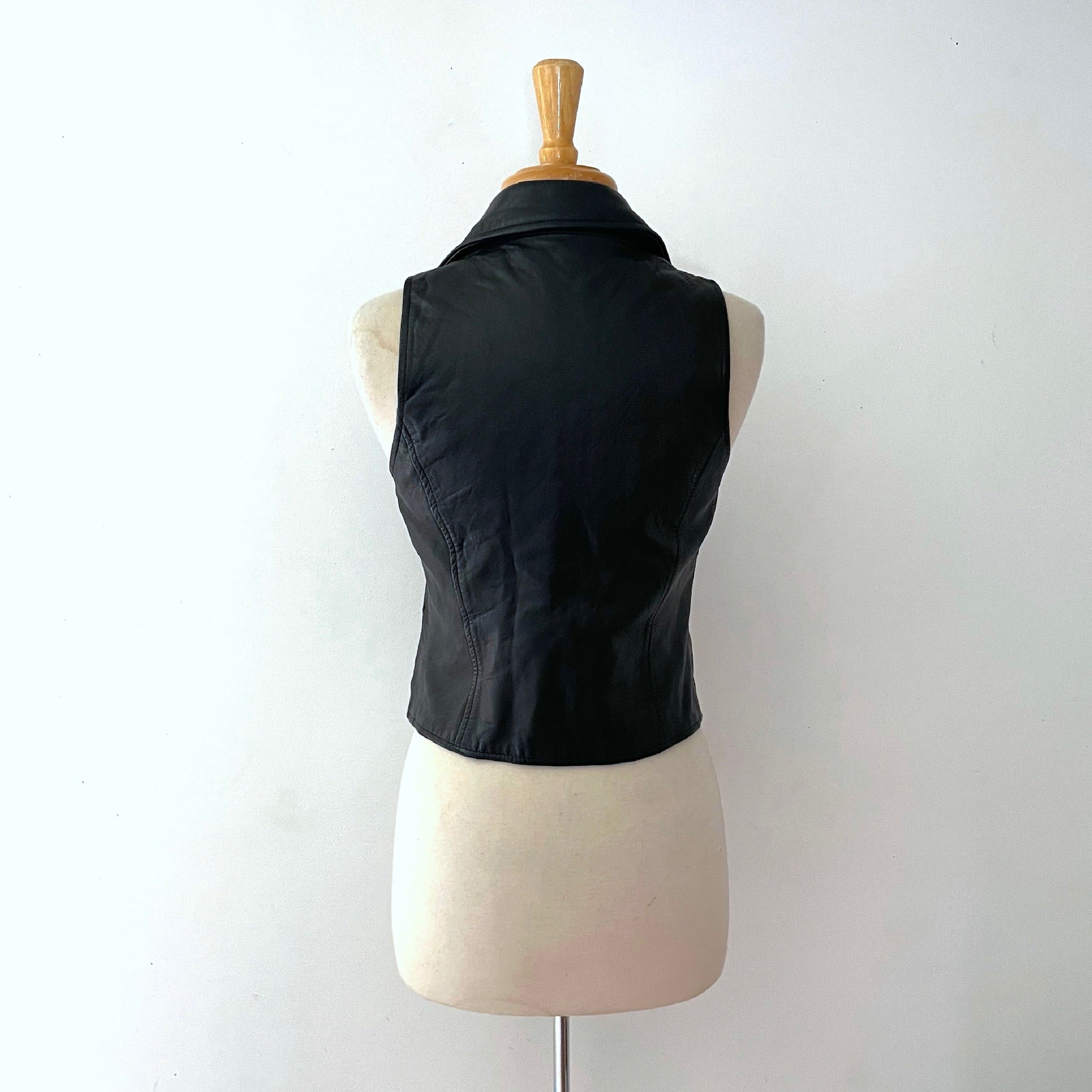90's Black Leather Zip Up Vest – Unearth Vintage